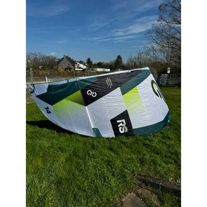 Eleveight RS V9 14qm Testkite