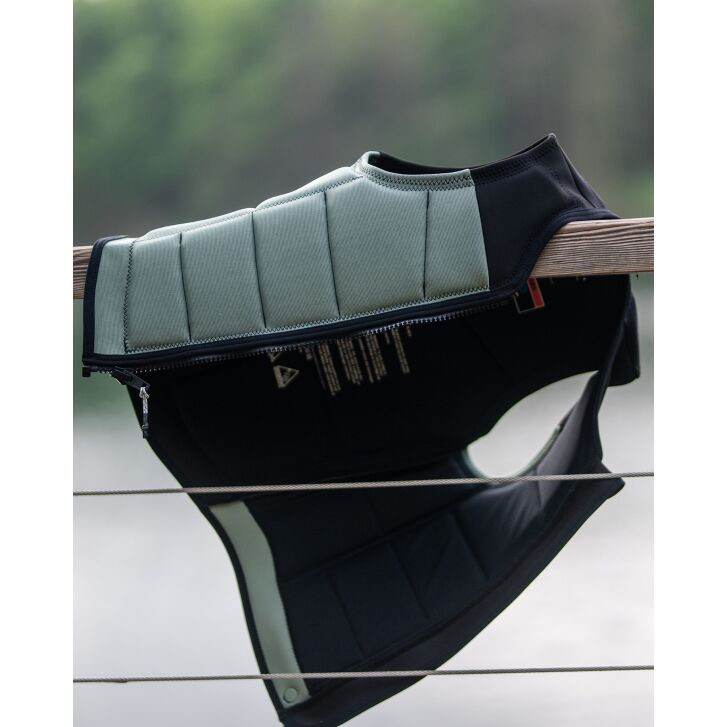 Follow Section Wakeboard Weste 2026 (Black/Petina)