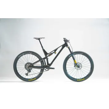 Unno Dash Race Mountainbike